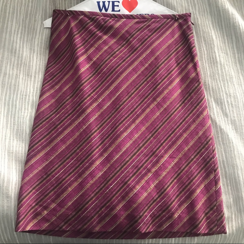 Loft Skirt - size 4